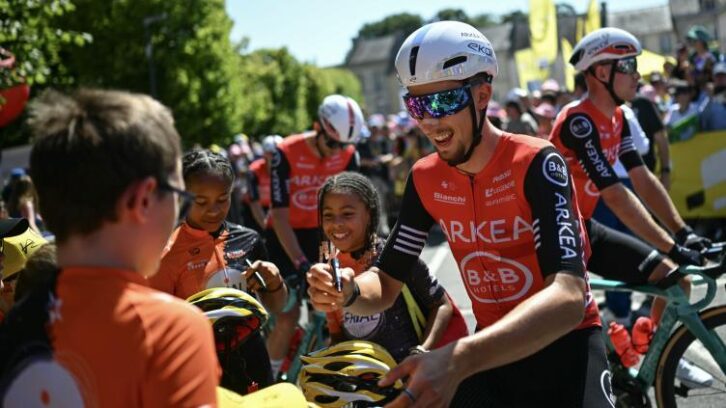 Image à la une de Tour de France: Vauquelin, chef de file et chef de coeur