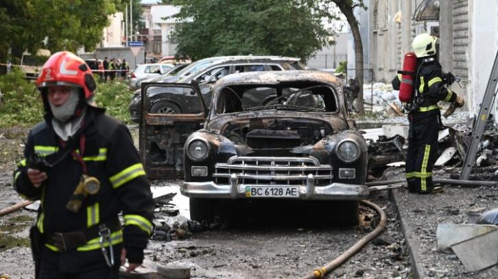Image à la une de Nouvelle nuit d’attaques russes en Ukraine, au moins quatre morts