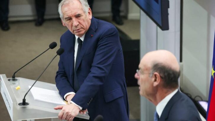 Image à la une de Budget 2026: les pistes d’économies sur la table avant les annonces de Bayrou