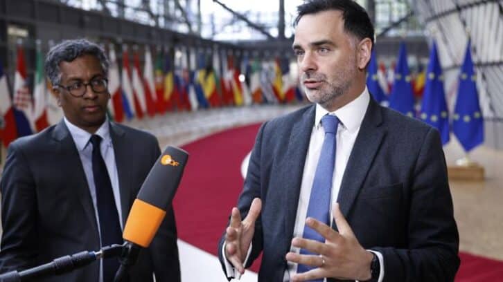 Image à la une de Droits de douane: les ministres européens cherchent une riposte face à Trump