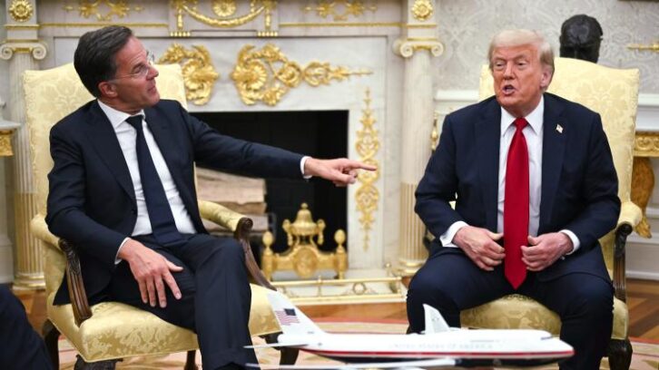 Image à la une de Trump donne 50 jours à la Russie pour mettre fin à la guerre en Ukraine