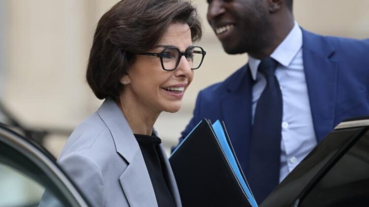 Image à la une de Législative partielle: Dati envisage elle aussi de se présenter à Paris