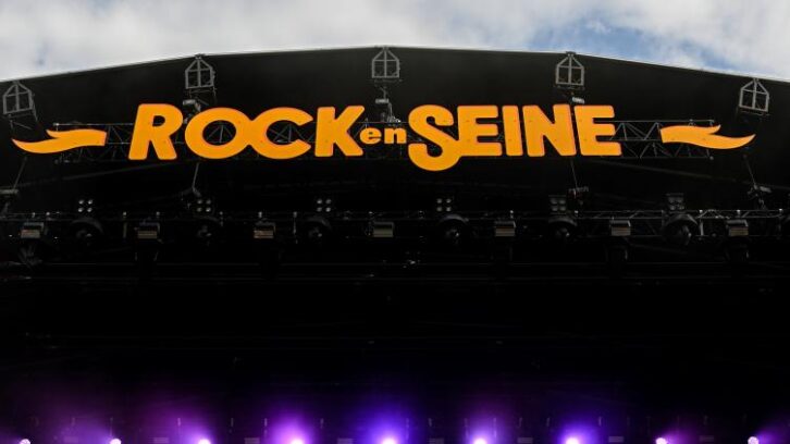 Image à la une de Rock en Seine: la ville de Saint-Cloud retire sa subvention à cause de la participation du groupe Kneecap