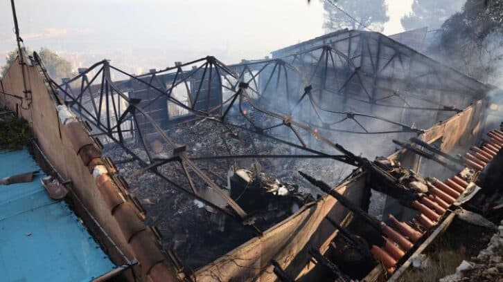 Image à la une de Incendie de Marseille: le préfet se défend face à la colère de sinistrés