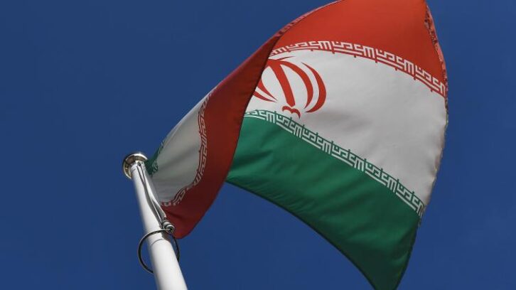 Image à la une de La famille d’un jeune Franco-Allemand détenu en Iran clame son innocence