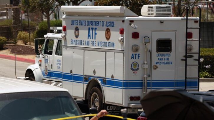 Image à la une de Une explosion tue trois agents du shérif de Los Angeles dans un centre d’entraînement