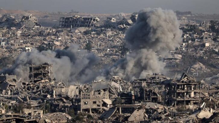 Image à la une de Gaza: la Défense civile annonce la mort de 26 Palestiniens près de centres d’aide