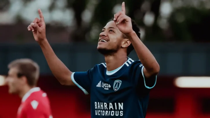 Image à la une de FOOTBALL – El Hadary Raheriniaina ouvre son compteur but avec l’équipe première de Paris FC