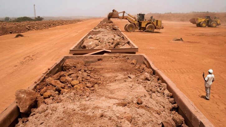 Image à la une de Taxes de Trump sur l’acier et l’aluminium : 5 questions pour comprendre les conséquences pour l’Afrique