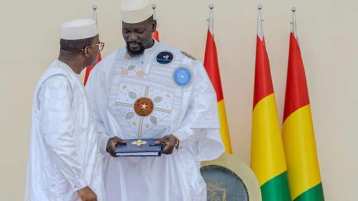 Image à la une de Mamadi Doumbouya, le projet de nouvelle Constitution et les attentes des Guinéens