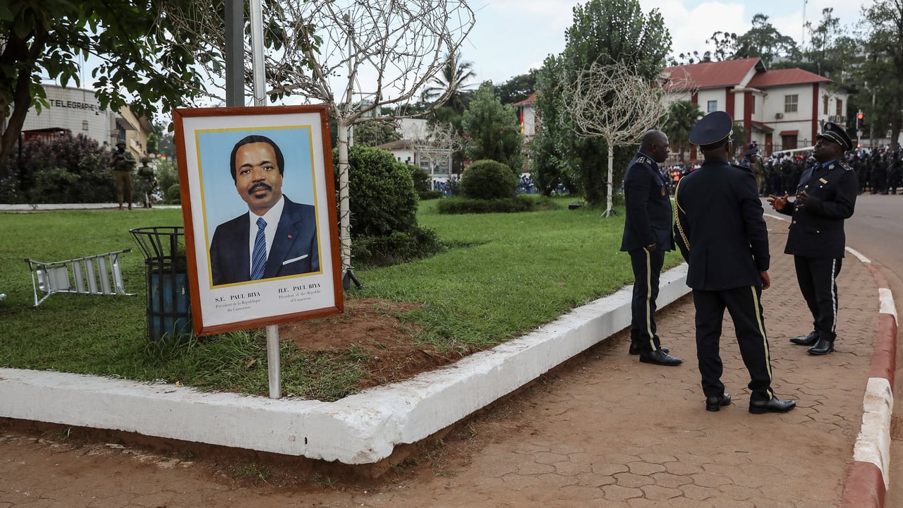 Présidentielle au Cameroun : un tweet, un sommet… et Paul Biya ...