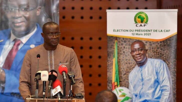 Image à la une de Football au Sénégal : Augustin Senghor passera-t-il la main à la tête de la fédération ?