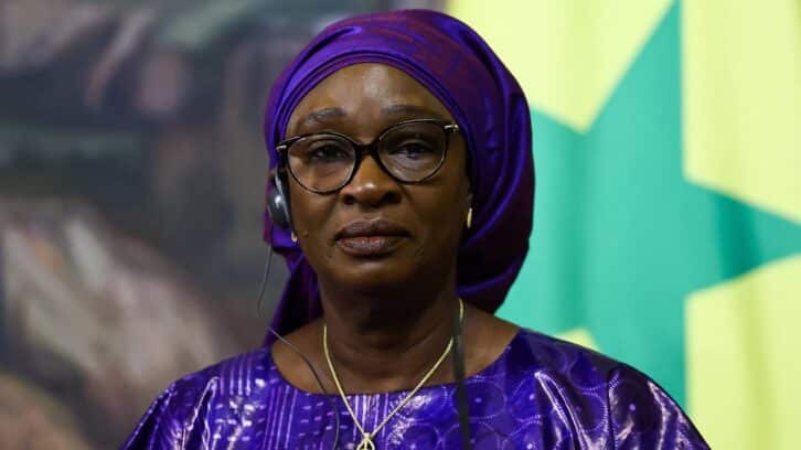 Image à la une de Au Sénégal, le succès mitigé de la « diplomatie de rupture » de la ministre Yassine Fall