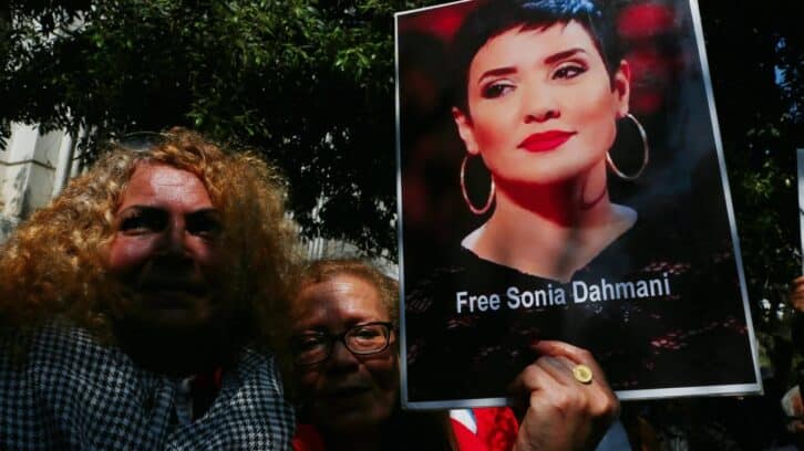 Image à la une de En Tunisie, trois audiences en un seul jour pour Sonia Dahmani