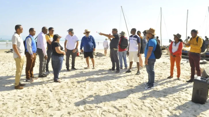 Image à la une de ENVIRONNEMENT – Un observatoire du littoral à créer à Morondava afin de faire un suivi de l’érosion côtière de la région
