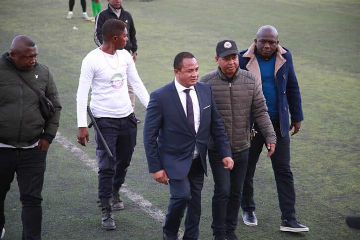 Image à la une de FÉDÉRATION MALGACHE DE FOOTBALL – Alfred Randriamanampisoa cité dans une affaire d’agression