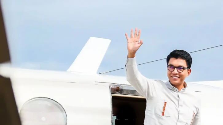 Image à la une de REVENDICATIONS – Le président de la République Andry Rajoelina annonce une rencontre avec le syndicat des employés de la Jirama
