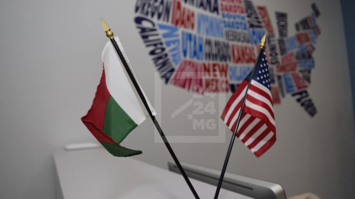 Image à la une de COMMERCE – Donald Trump ajuste à 15% les droits de douane des produits en provenance de Madagascar