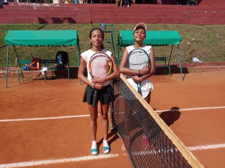 Image à la une de TENNIS – U16 FILLES – Soa Ainatia Andriamaniraka sort victorieuse