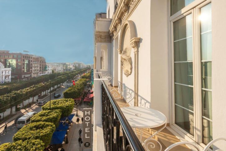Image à la une de Les mille et une vies du Carlton, à Tunis