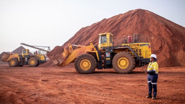 Image à la une de Mamadi Doumbouya nationalise la mine de GAC en Guinée, et ensuite ?