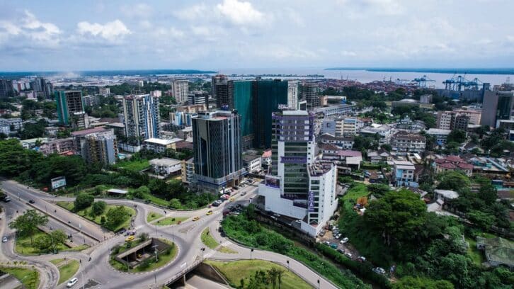 Image à la une de À Douala, entre palais, tours et business, Bonanjo tout en puissance