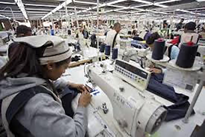 Image à la une de TAXATION DOUANIÈRE –  L’industrie textile sous pression