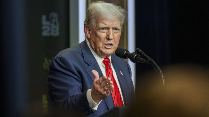 Image à la une de Donald Trump revoit la liste des minerais critiques, une aubaine pour l’Afrique ?