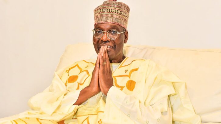 Image à la une de Présidentielle au Cameroun : Issa Tchiroma Bakary, de héraut à héros ?