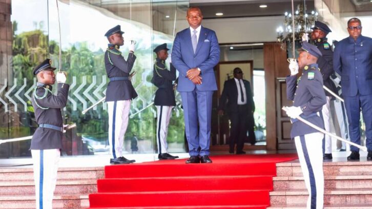Image à la une de Au Gabon, le parti d’Oligui Nguema en tête d’élections critiquées